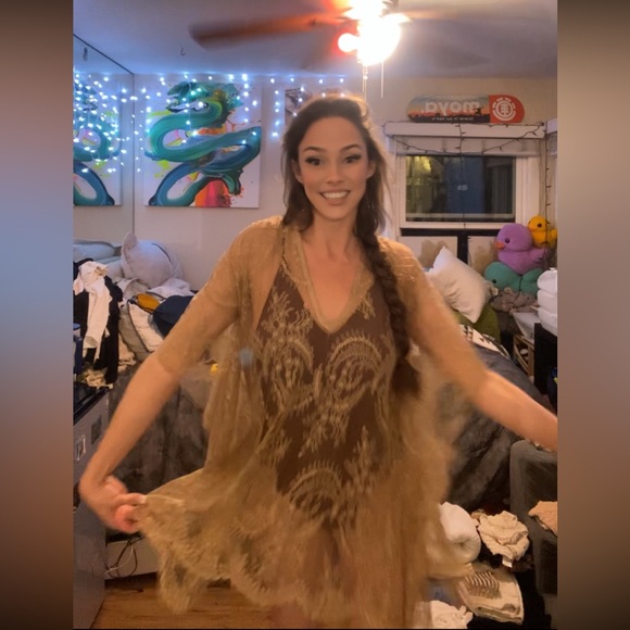 Burgundy V-Neck Top - Picture 15 of 17